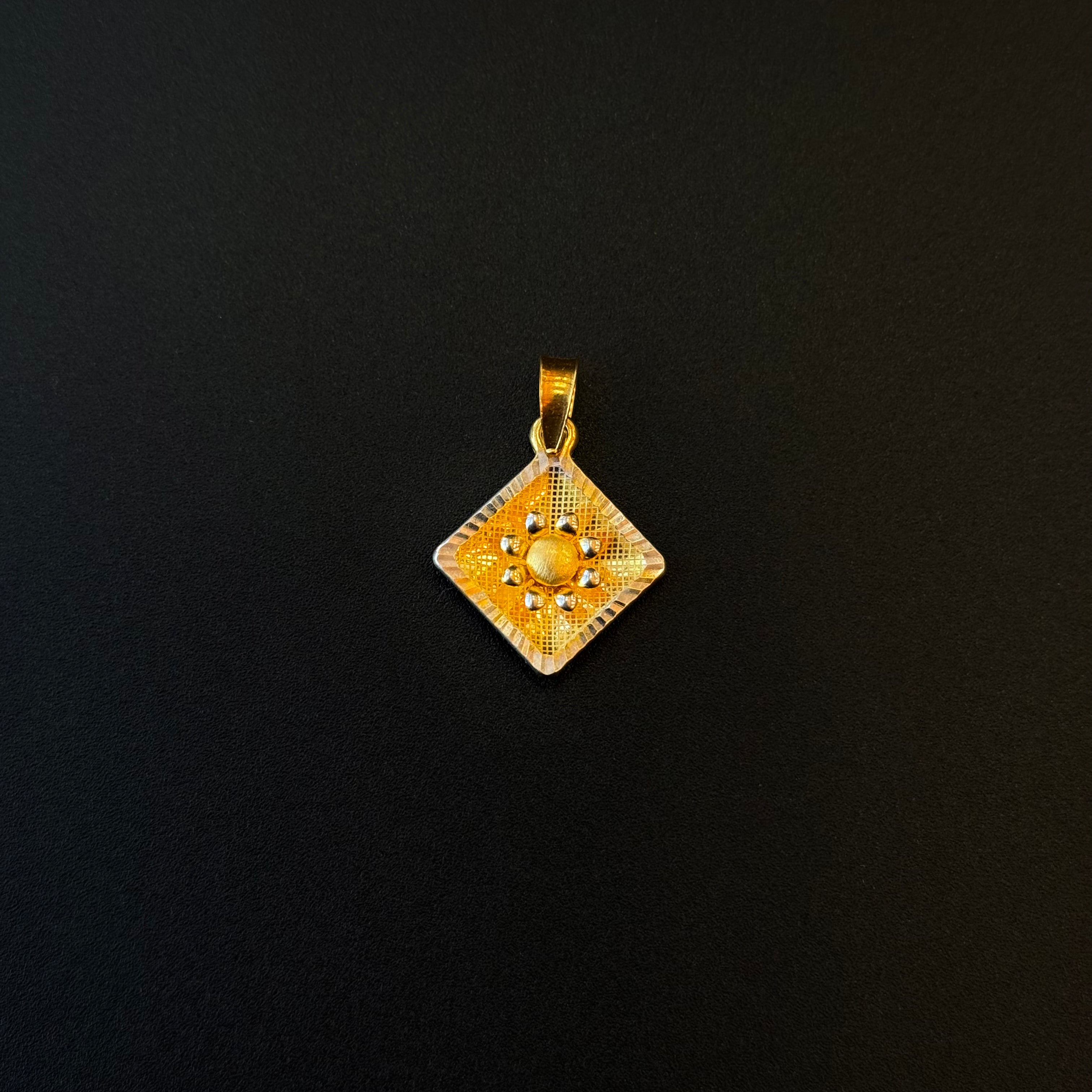 22K Gold Pendant