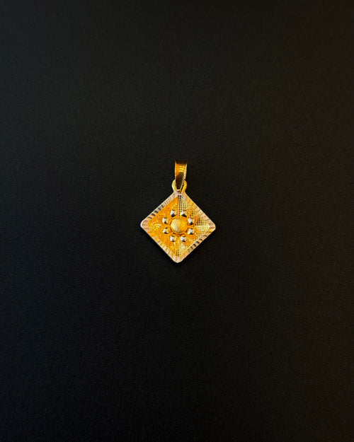22K Gold Pendant