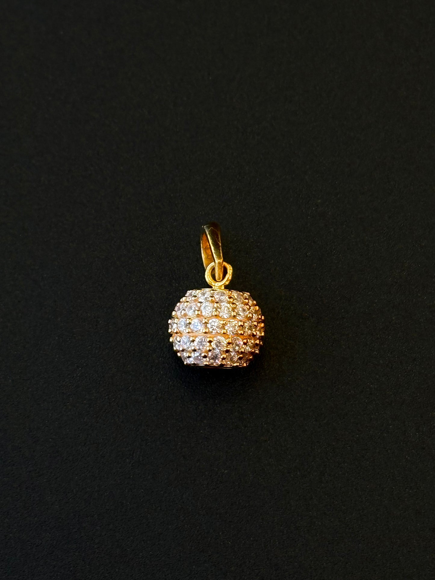 22K Gold Pendant
