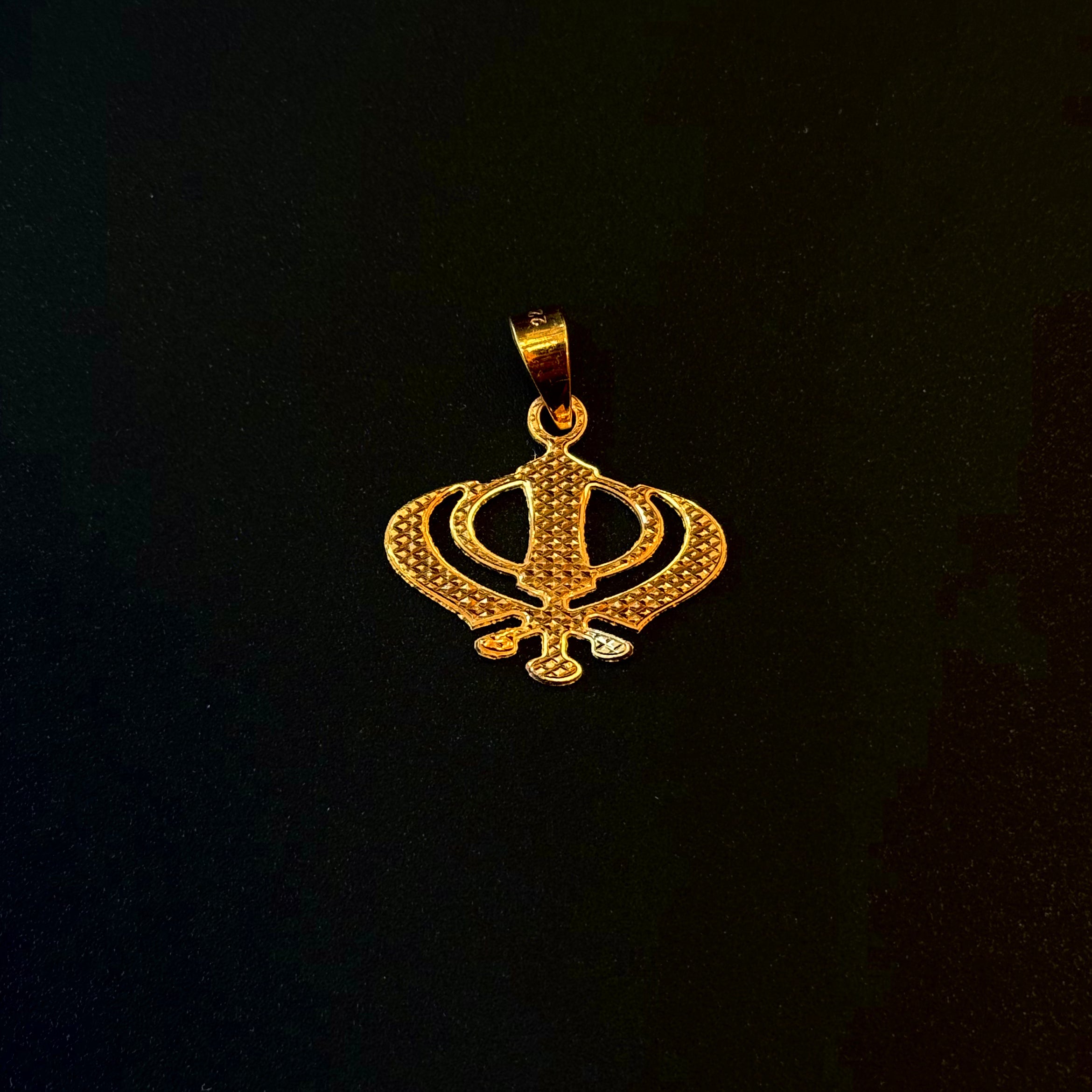 22K Gold Pendant