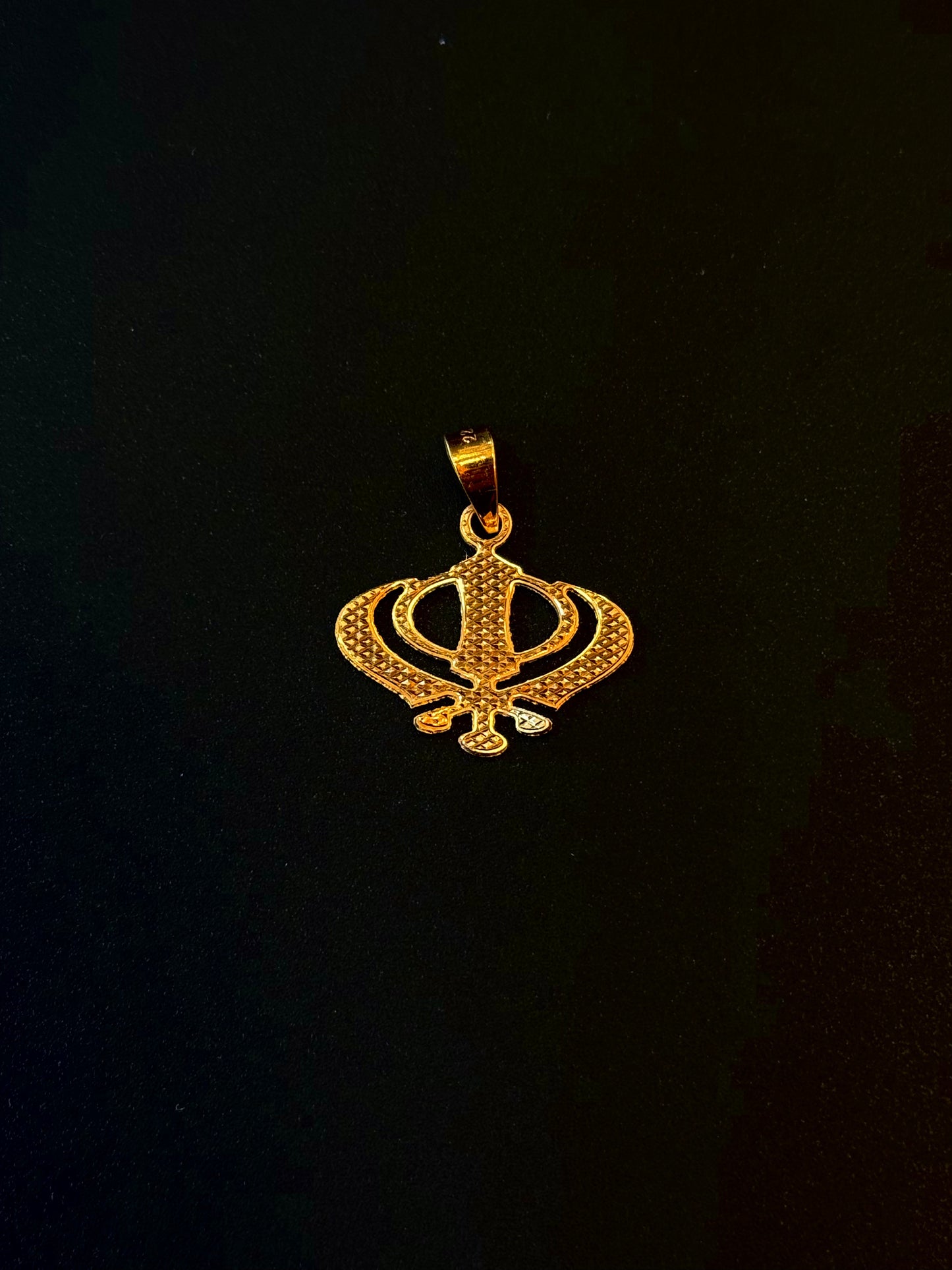 22K Gold Pendant
