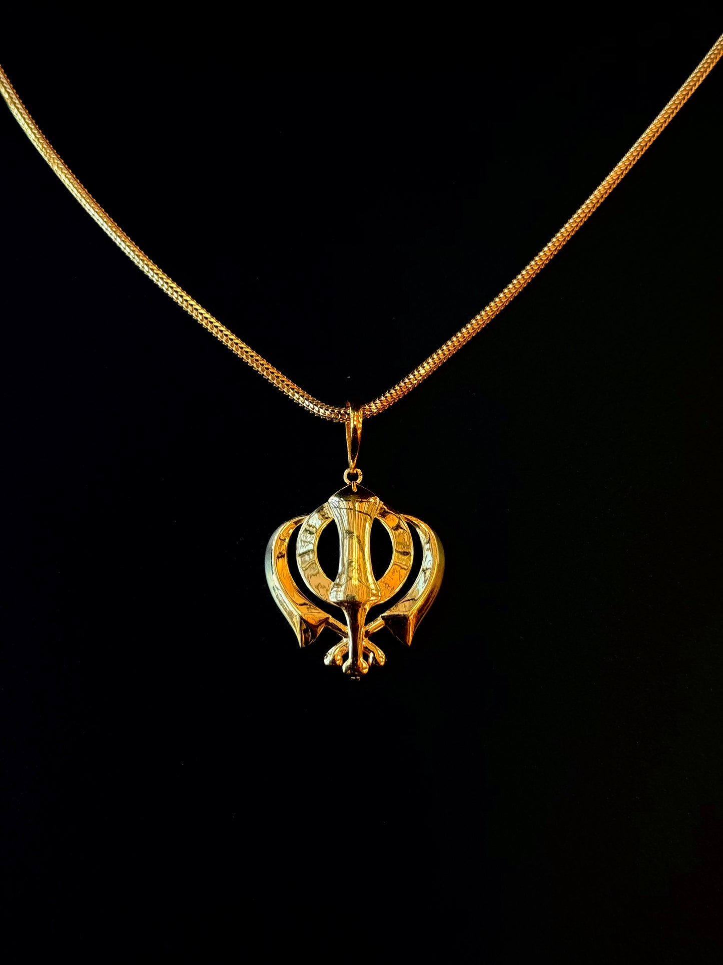 22K Gold Pendant