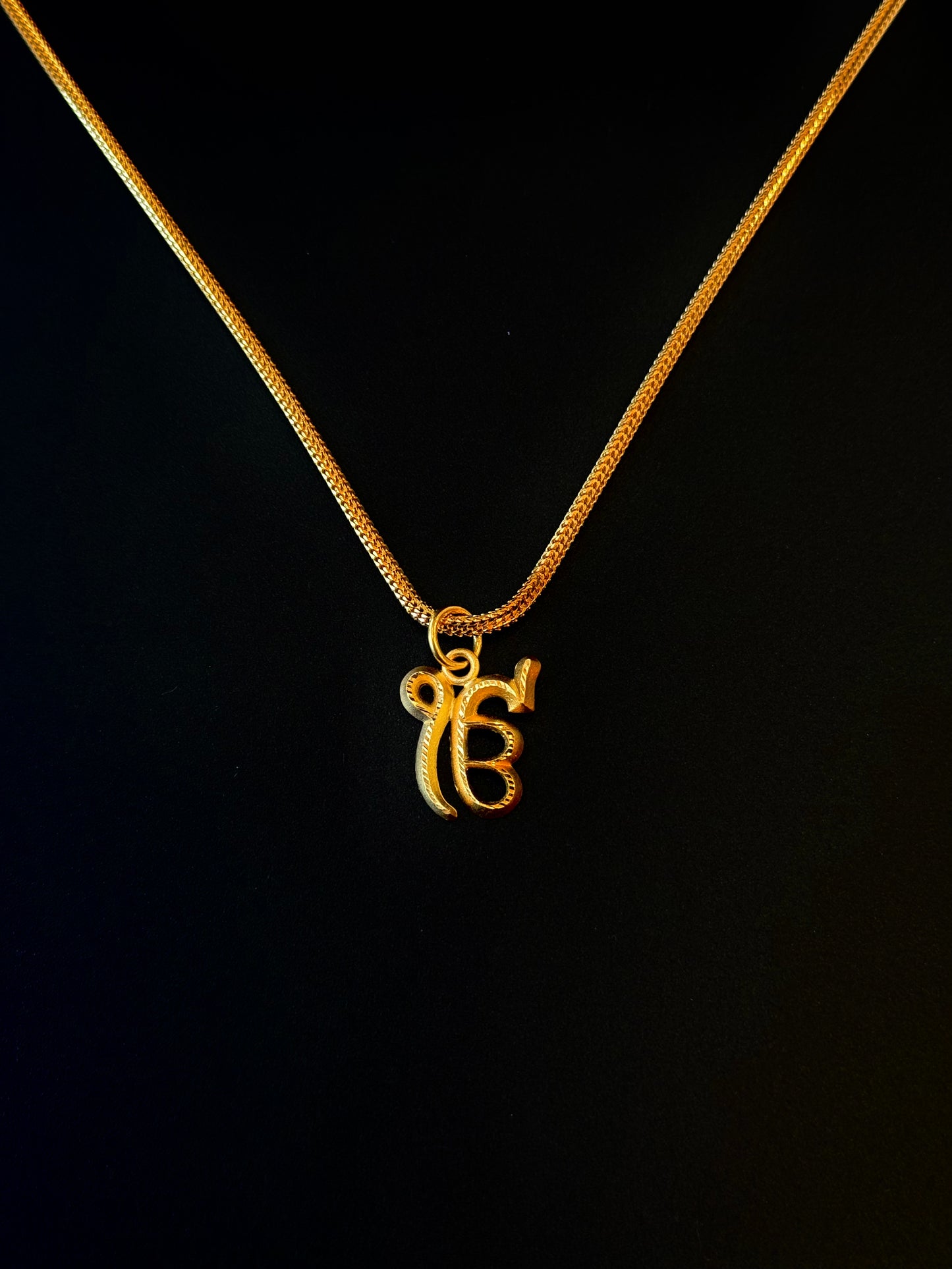 22K Gold Pendant