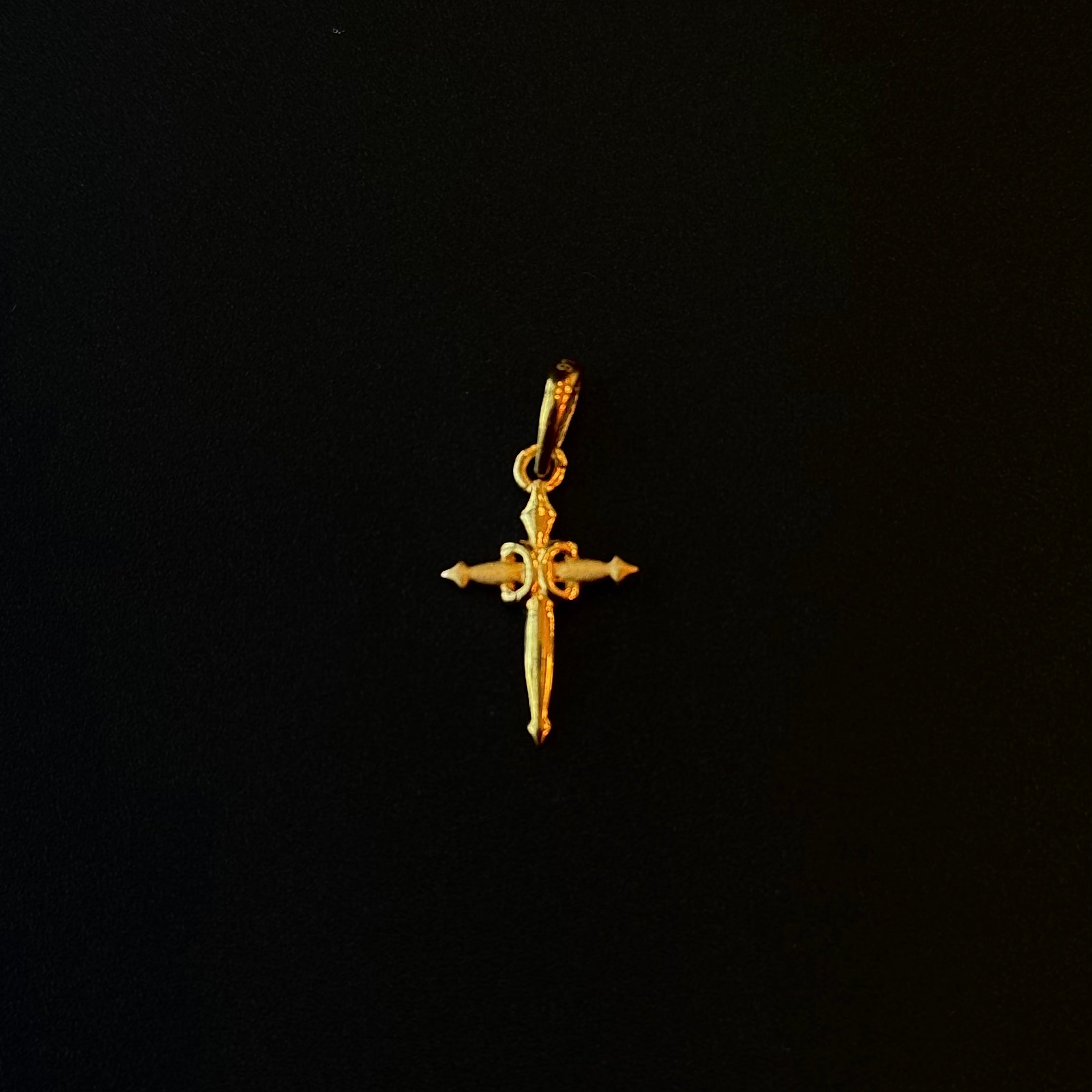 22K Gold Classic Pendant