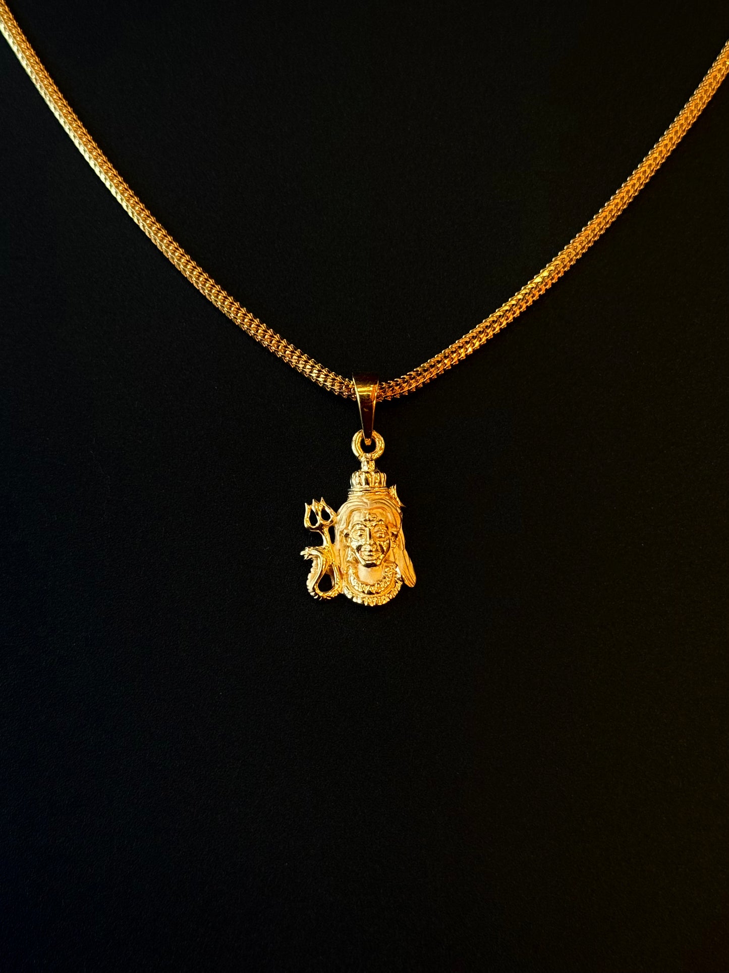 22K Gold Pendant