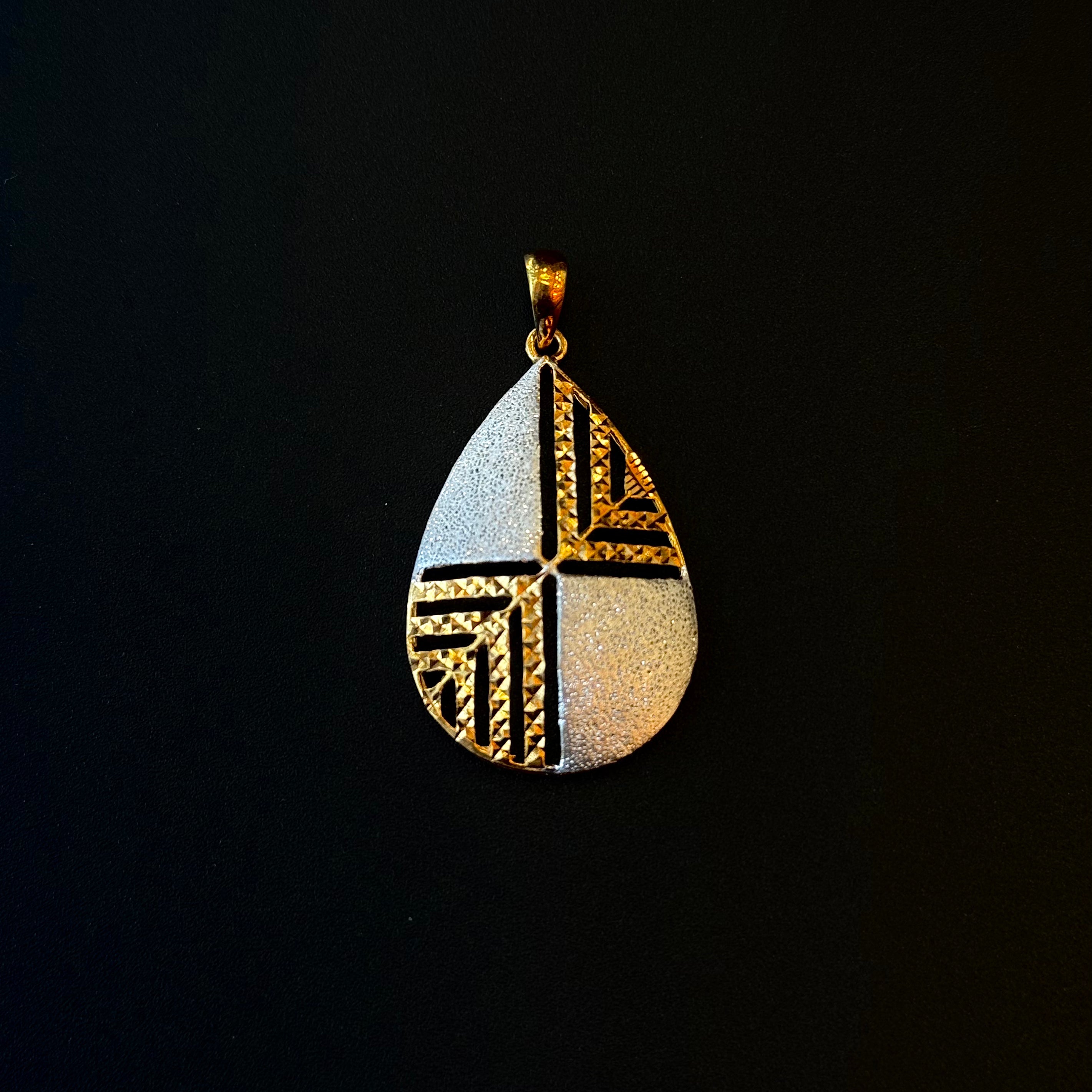 22K Gold Premium Pendant