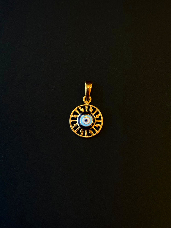 22K Gold Chic Pendant