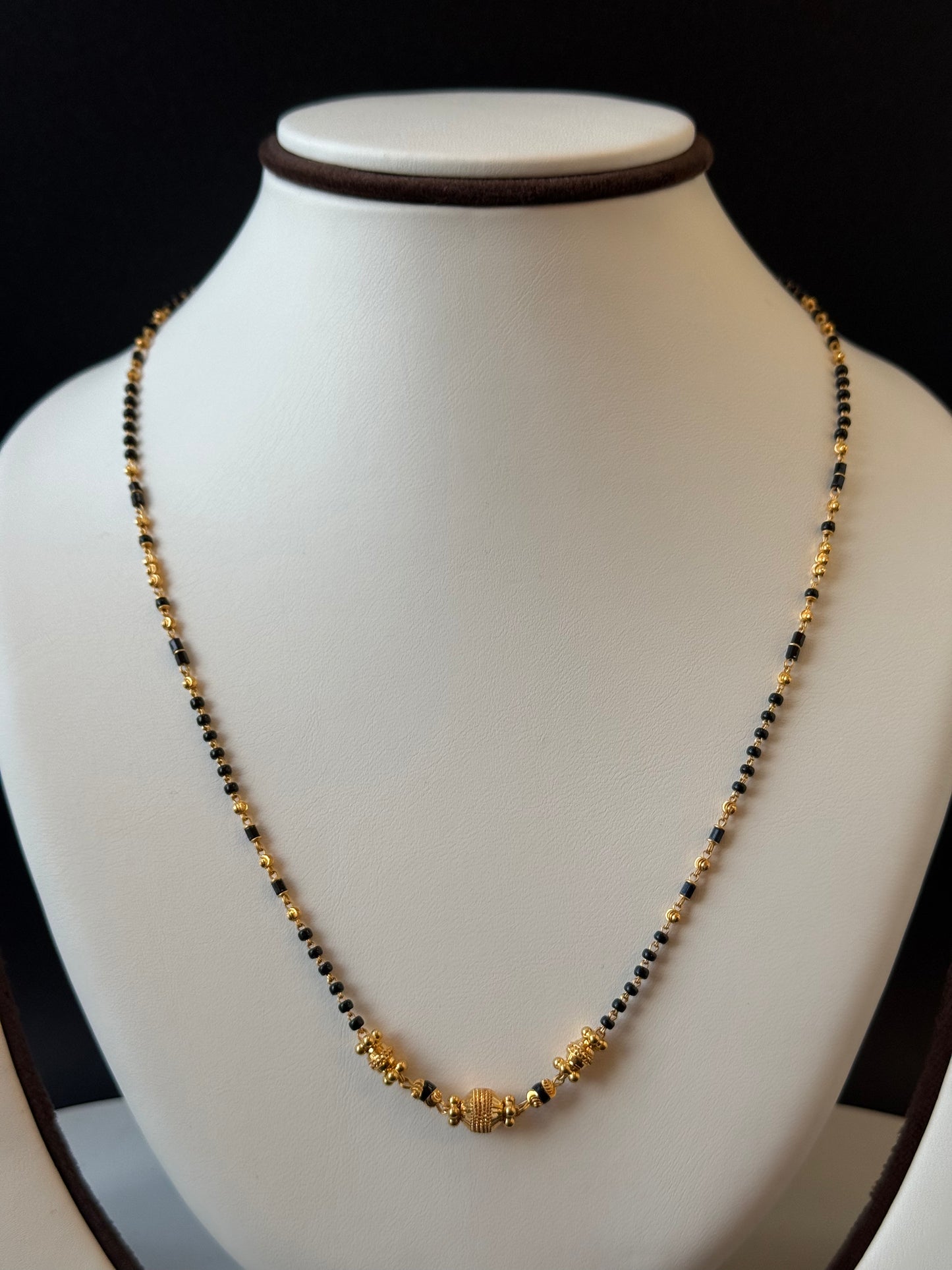 22K Gold Mangalsutra (18 Inches)
