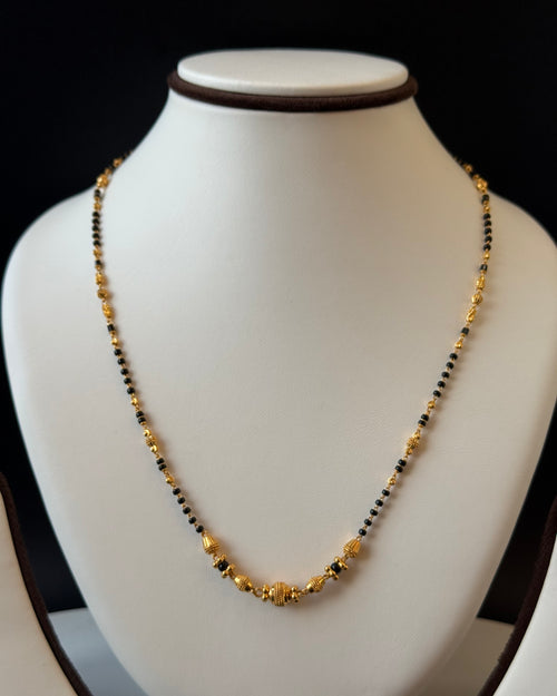 22K Gold Mangalsutra (18 Inches)