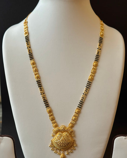 22K Gold Mangalsutra (29 Inches)