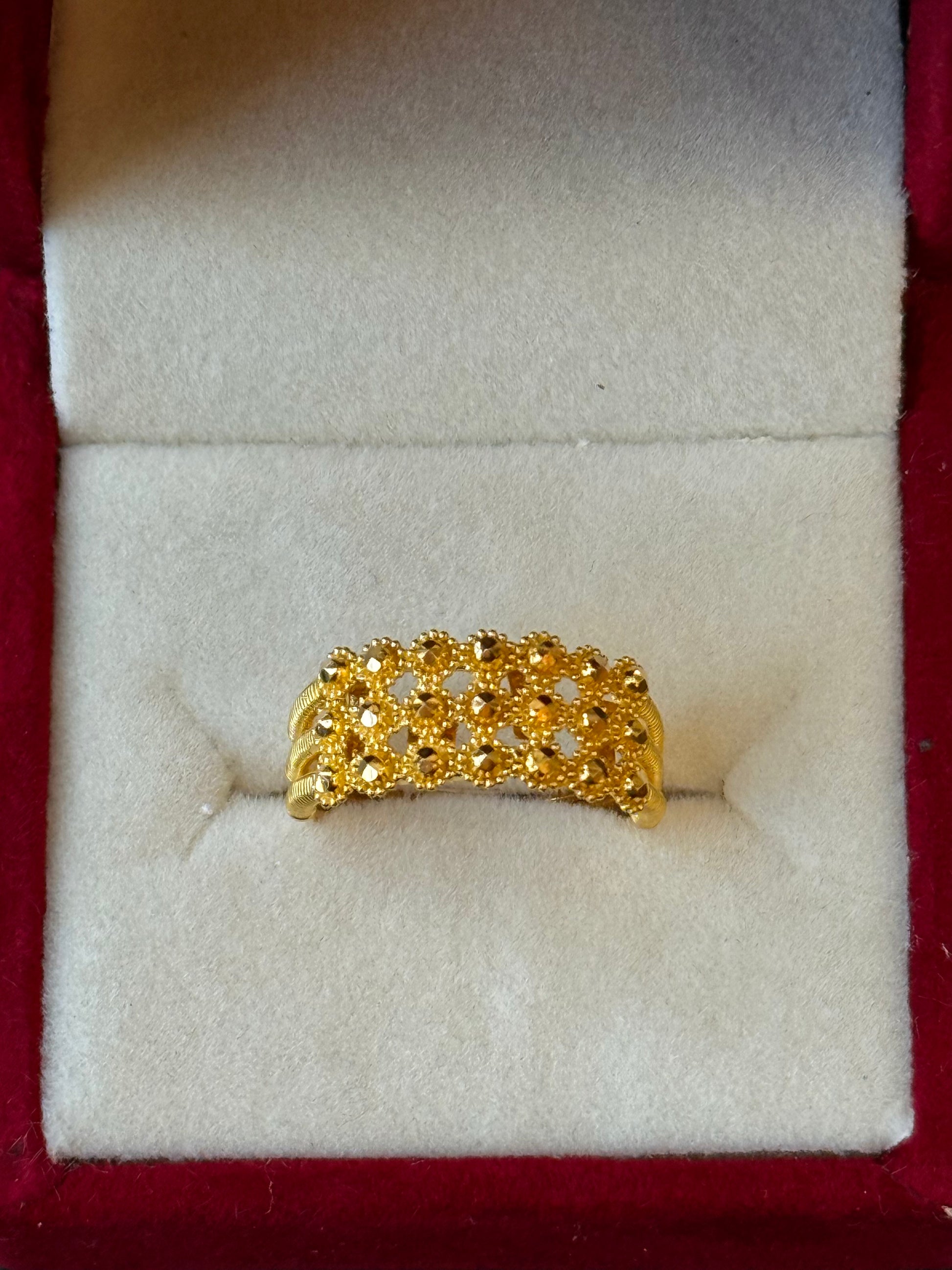 22Kt plain Gold Ladies Ring