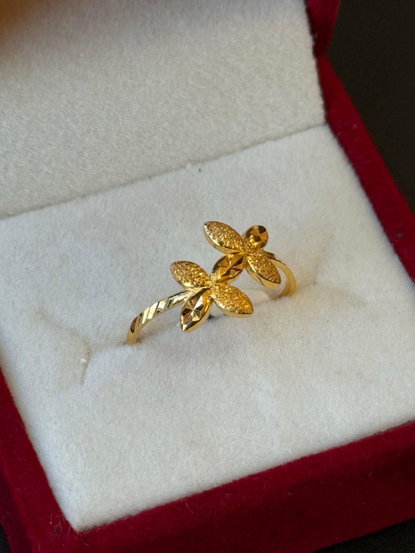 22Kt plain Gold Ladies Ring