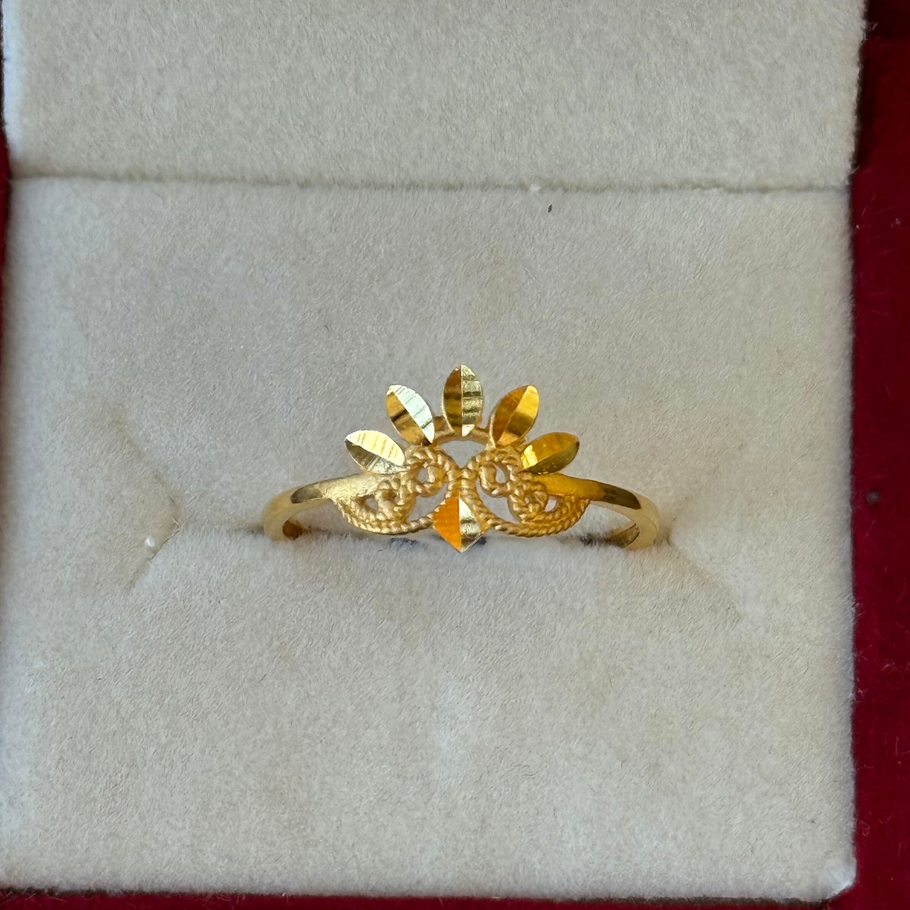 22Kt plain Gold Ladies Ring