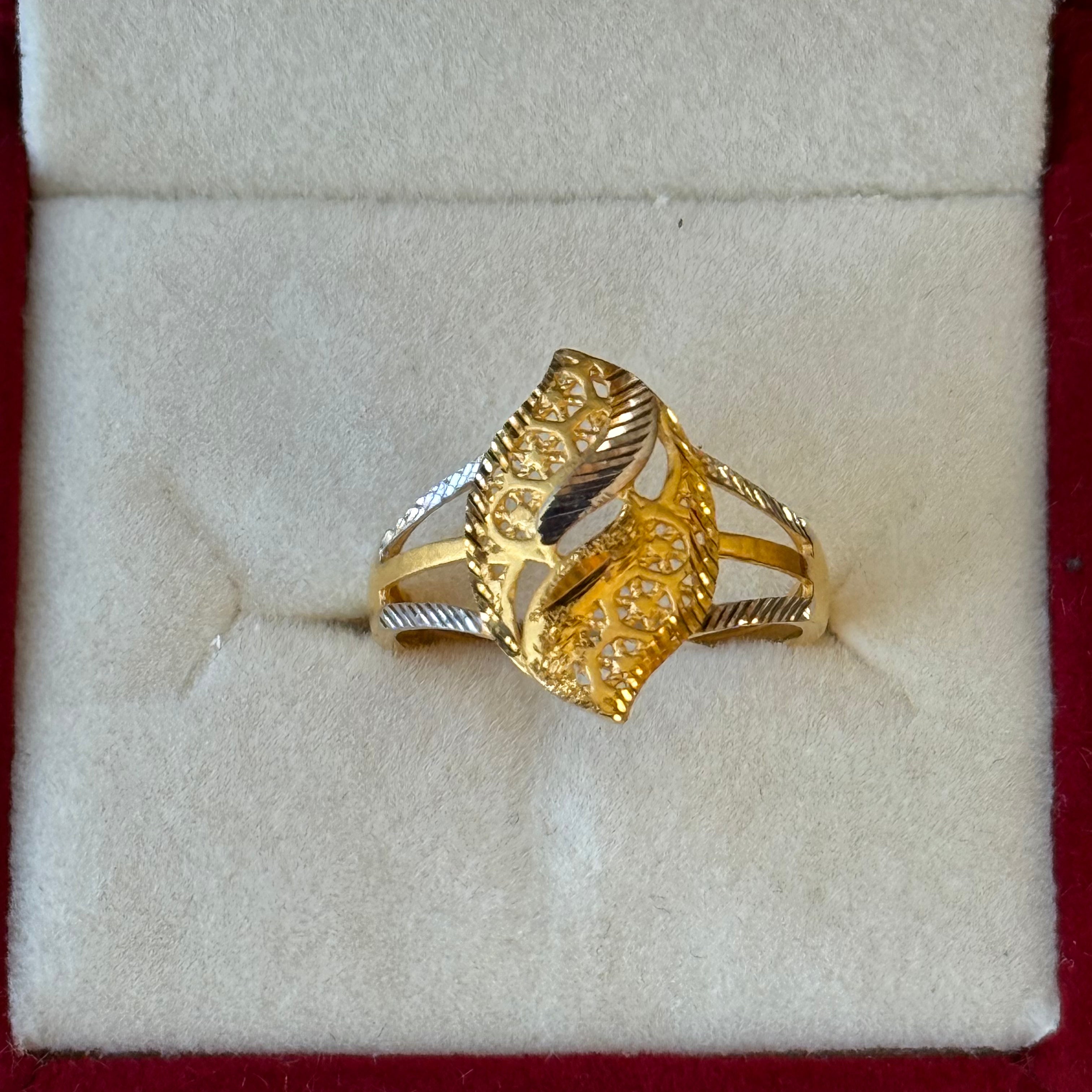 22Kt plain Gold Ladies Ring