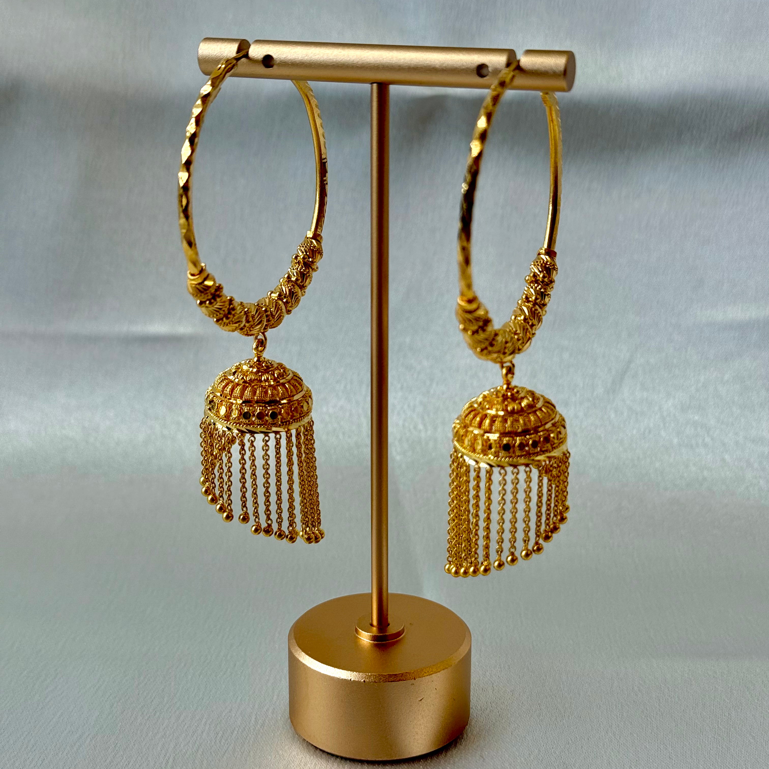 22Kt Plain Gold Hanging Earrings 