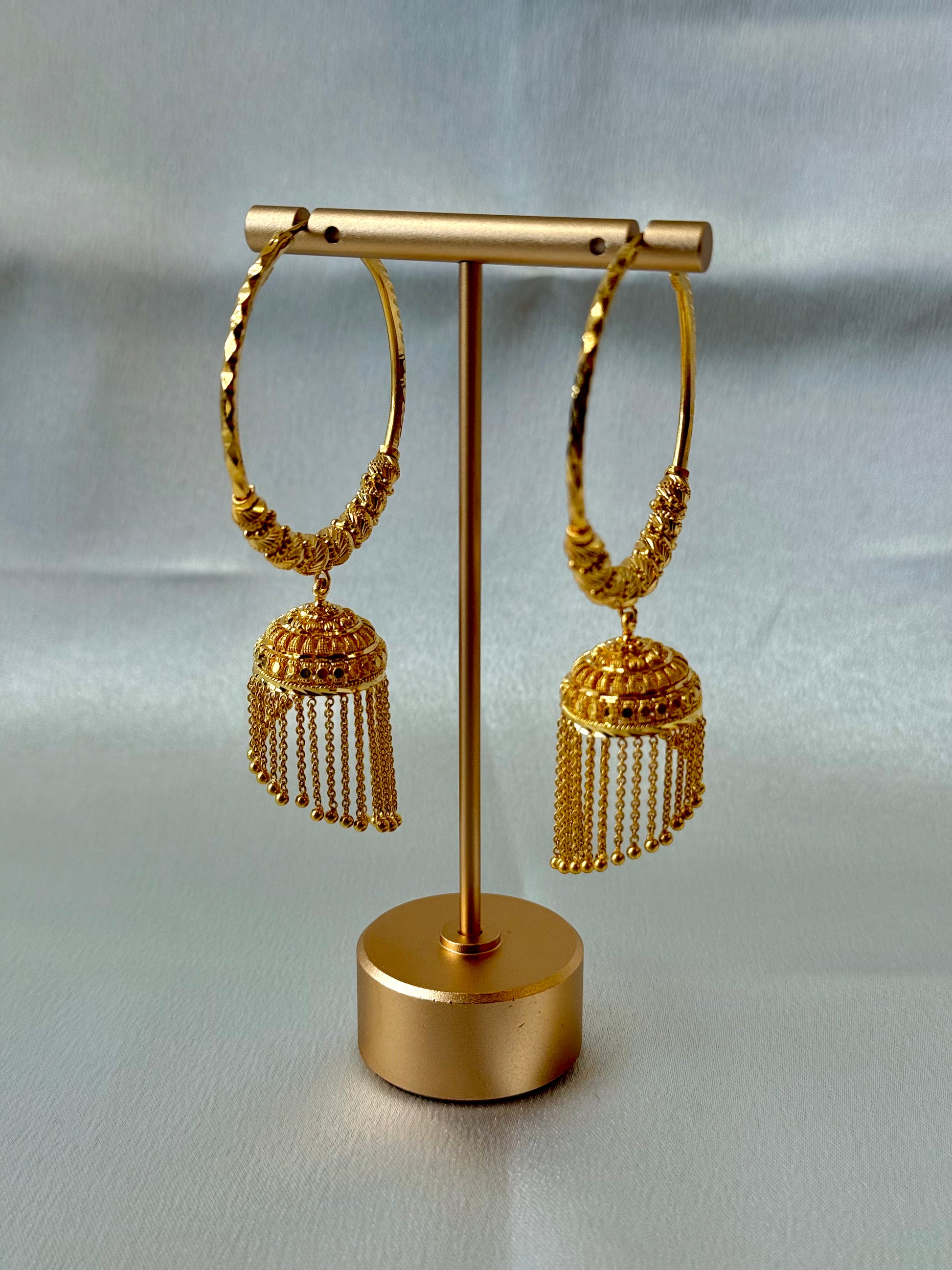 22Kt Plain Gold Hanging Earrings 