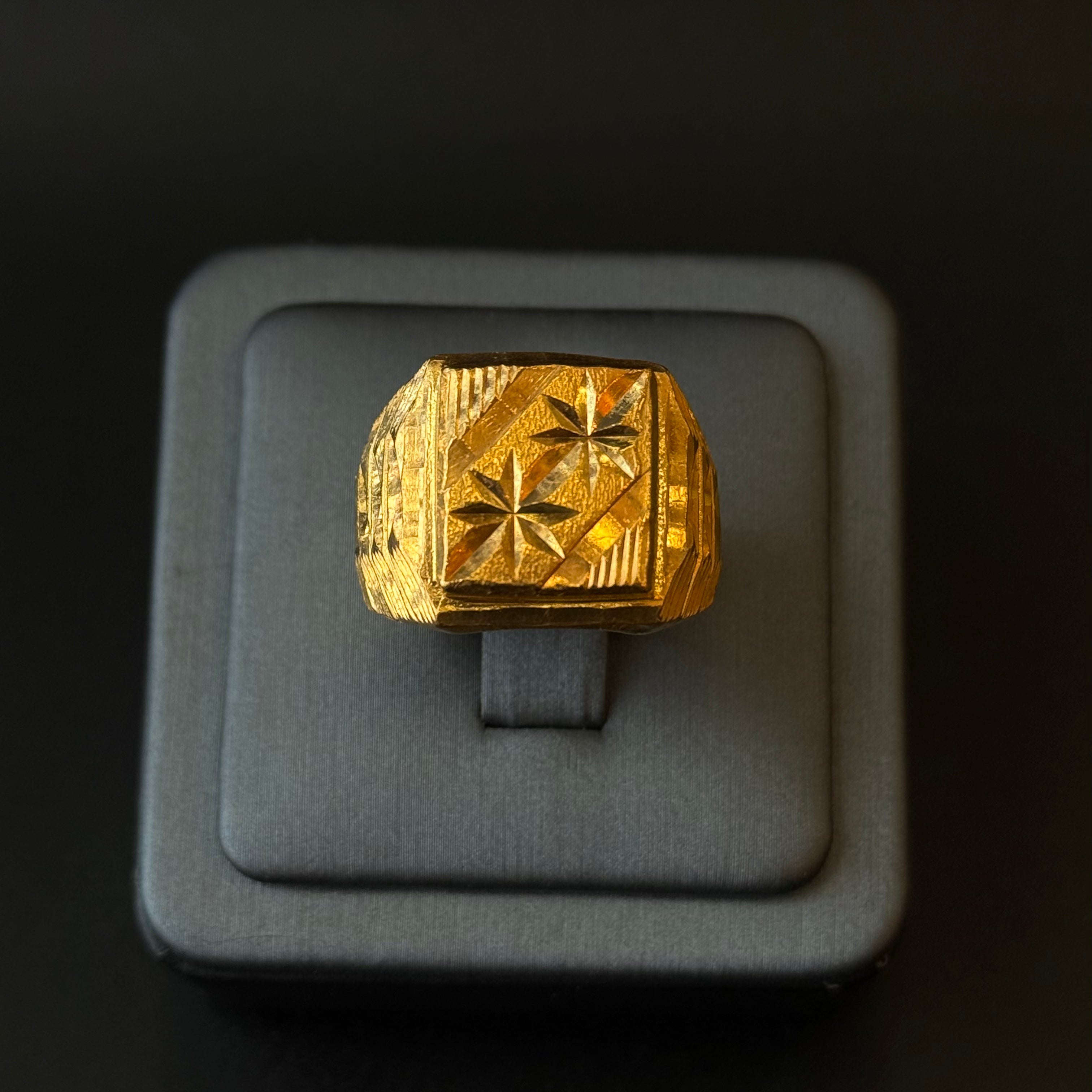 22K Gold Royal Mens Ring