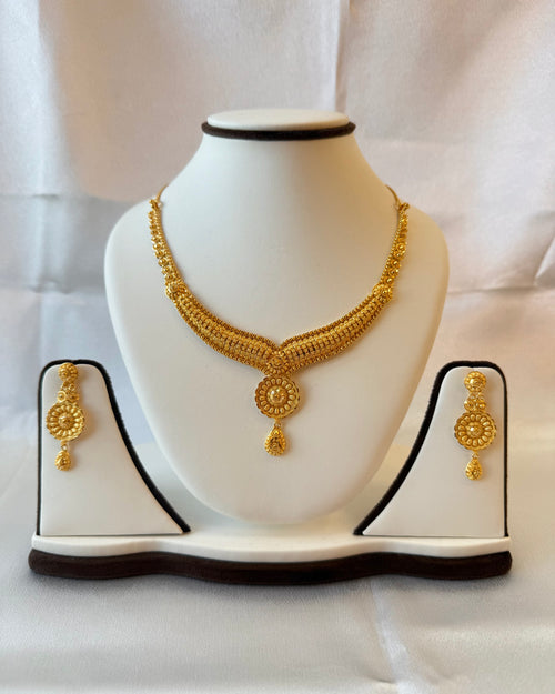 22Kt Gold Ladies Necklace