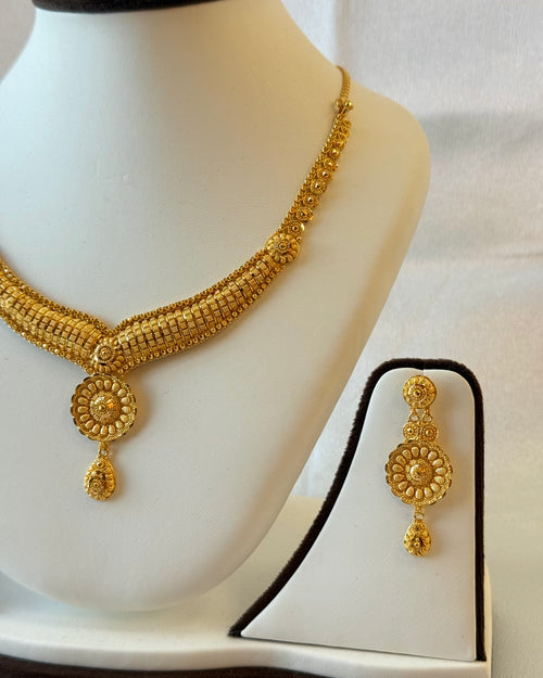 22Kt Gold Ladies Necklace