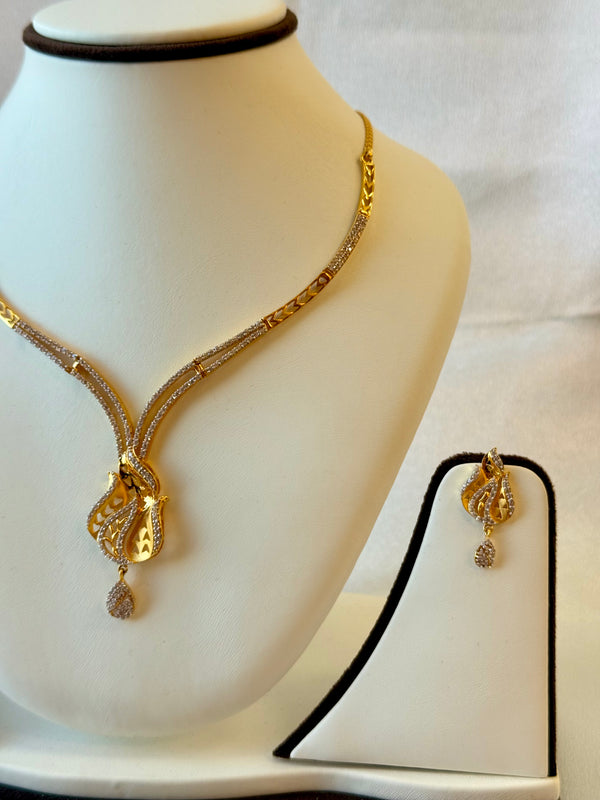 22Kt Gold Designer Necklace Set