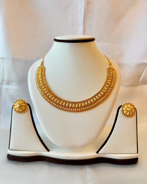 22Kt Gold Ladies Necklace
