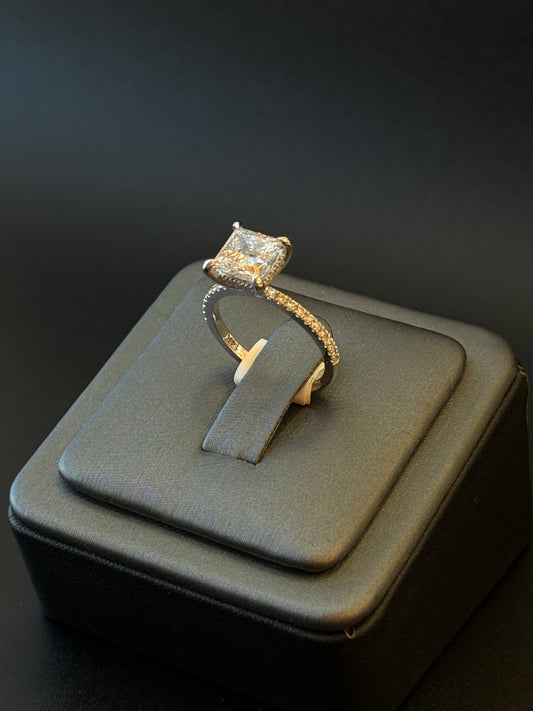 14Kt White Gold Lab Diamond Ring