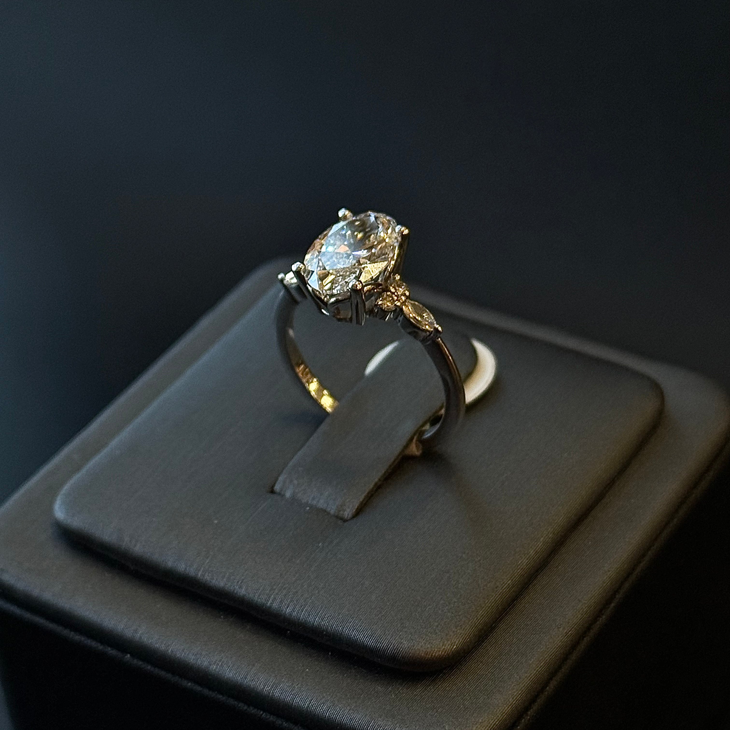 14Kt White Gold Lab Diamond Ring