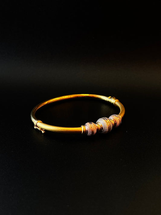 22k Gold Ladies Bracelet