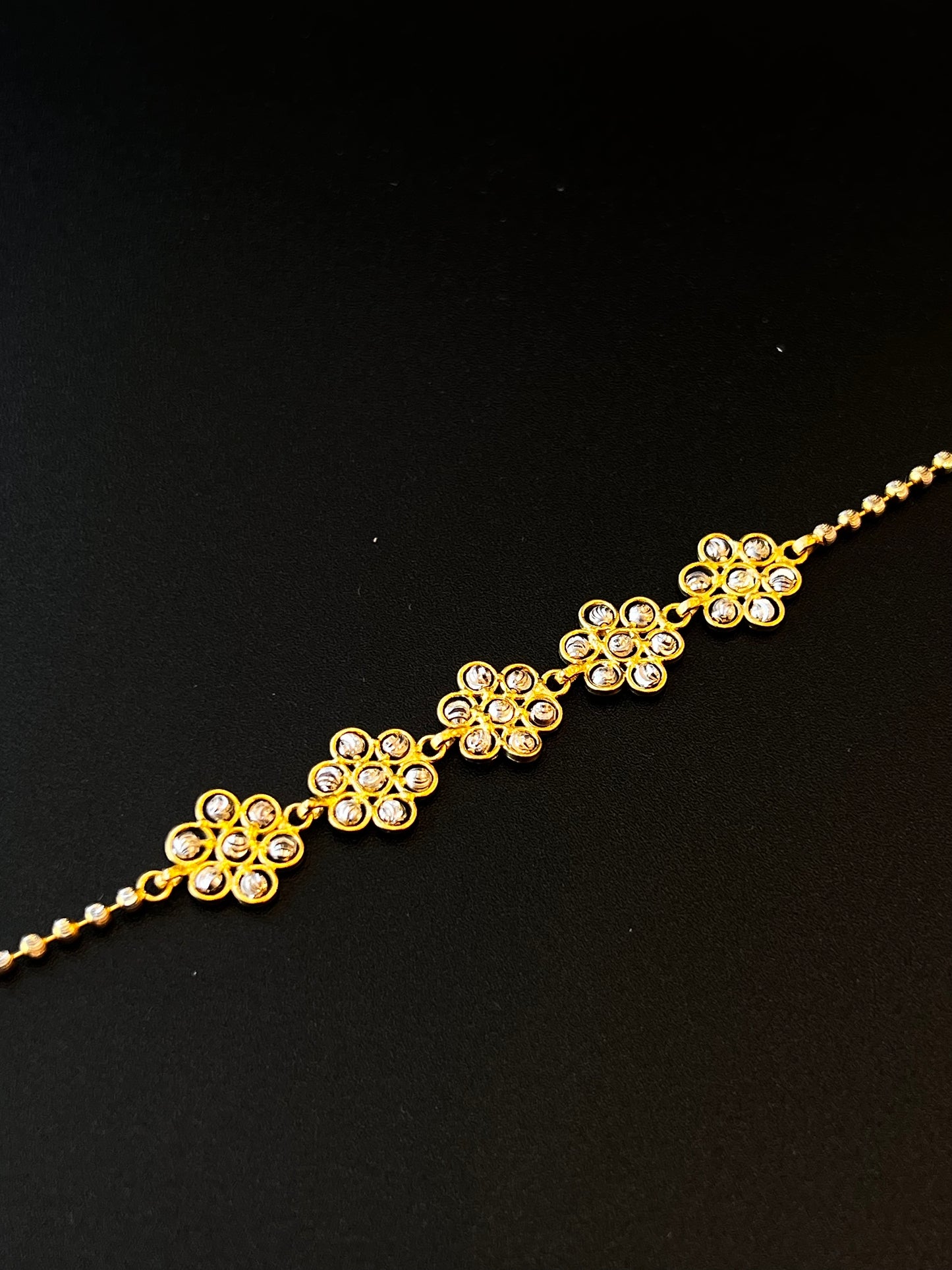 22k Gold Ladies Bracelet