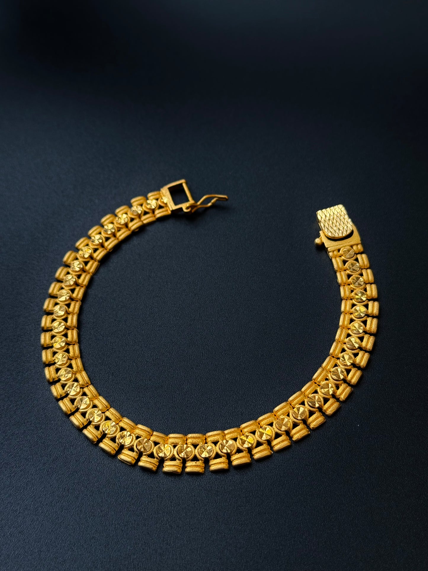 22k Men's Gold Bracelet