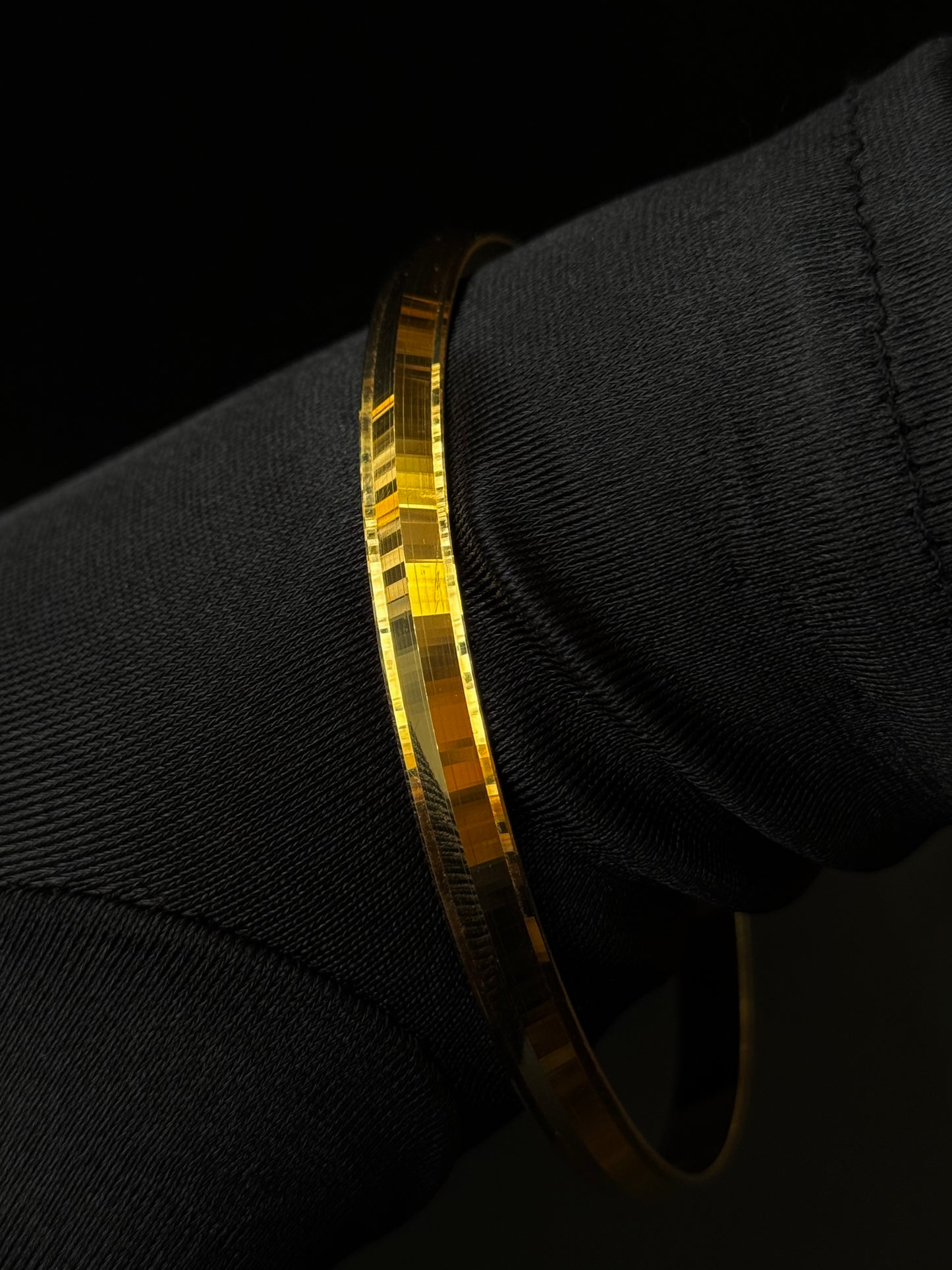 22K Gold Men's Kara