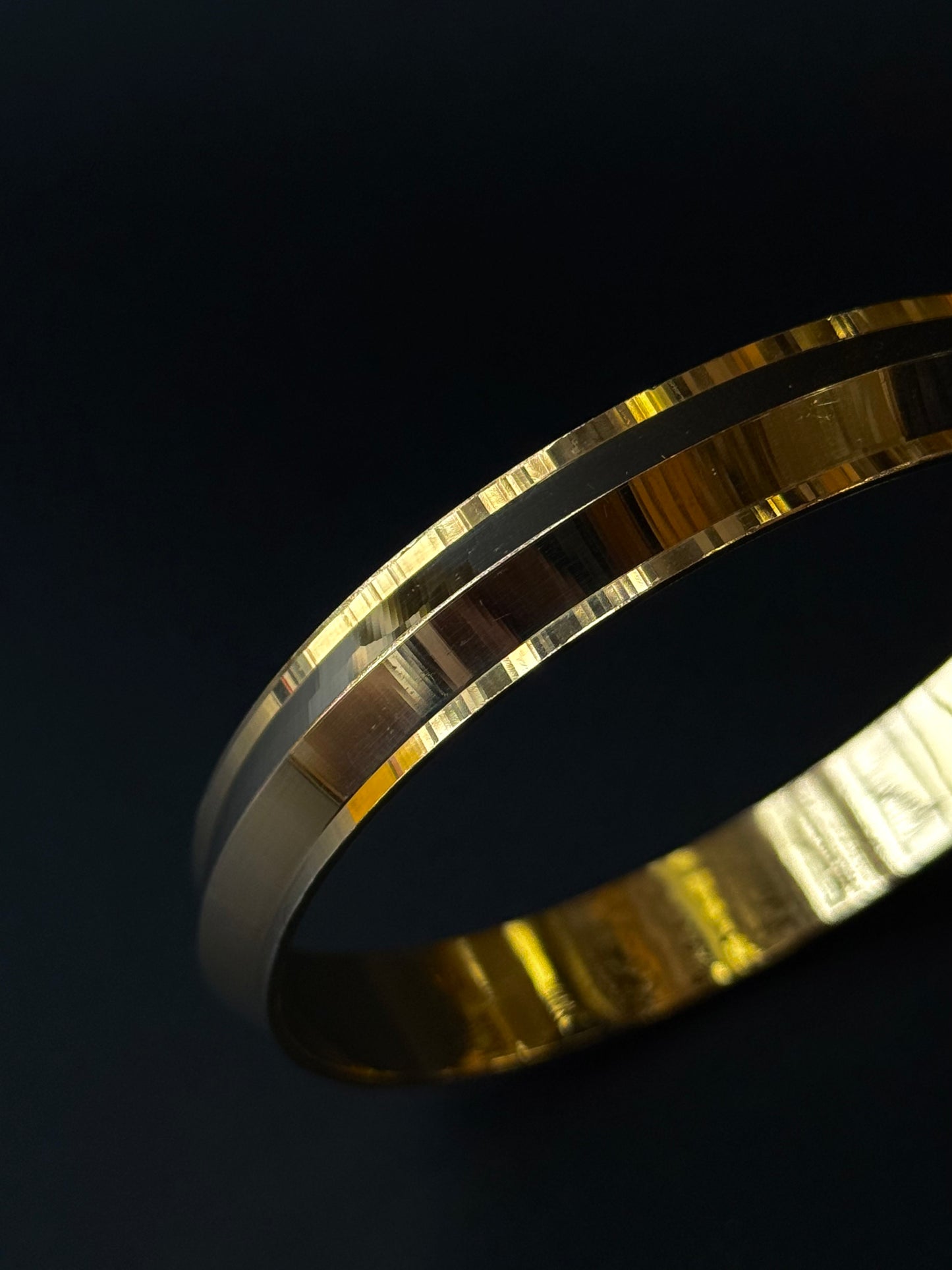 22K Gold Men's Kara